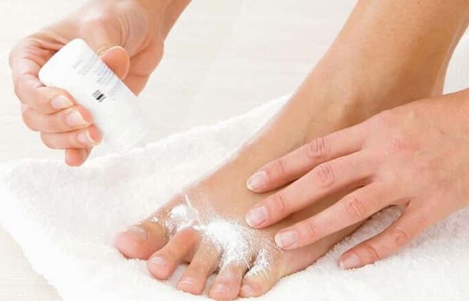 Feet affected by the fungus can be doused with baking soda